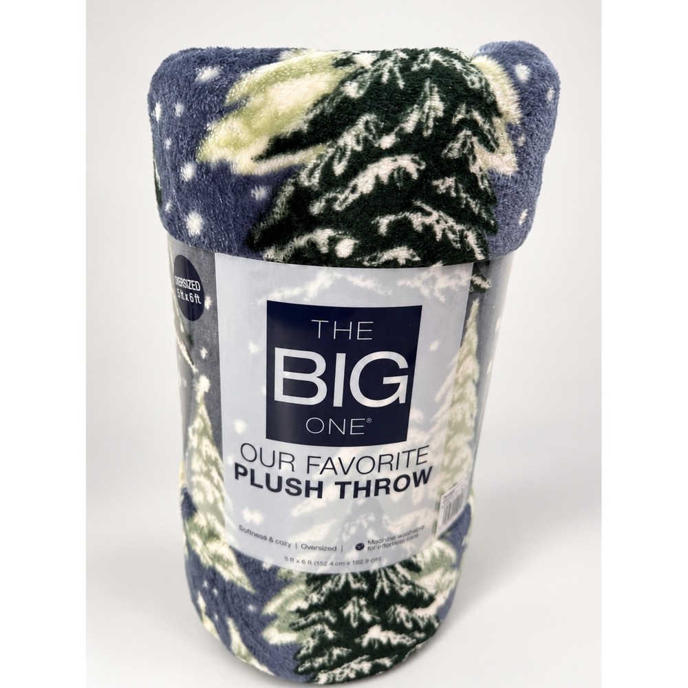 The Big One Winter Trees Plush Throw Blanket 60 x 72 in Blue Green New